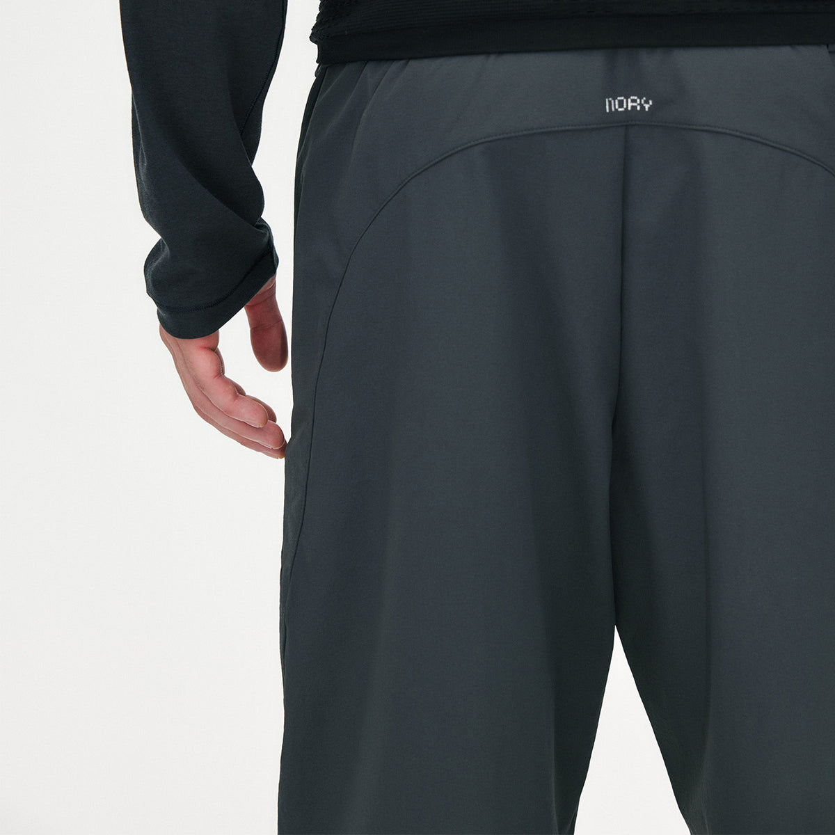 Urban Flow Curved Cargo-Pocket Shell Pants