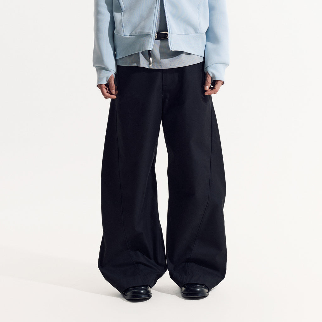 Loose Curved Pants