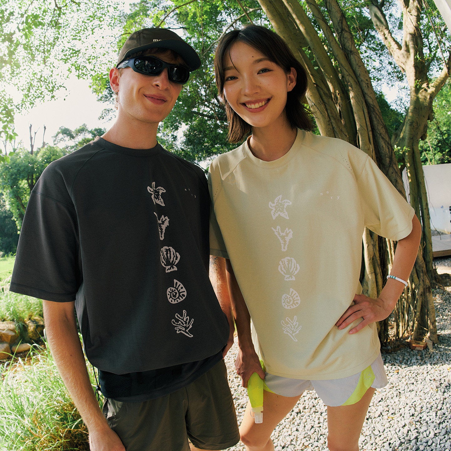 Seaside Island Print Hollow Mesh Cool-Feel Quick Dry Short Sleeve Tee