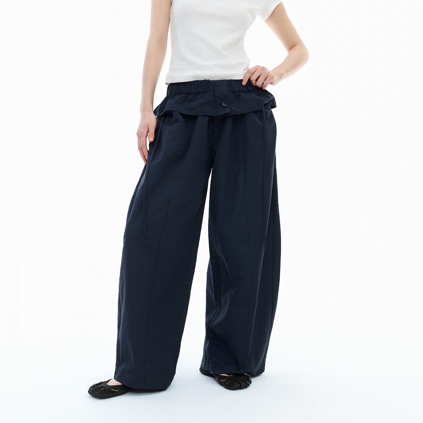 Flower Bud Waist Cinch Long Pants