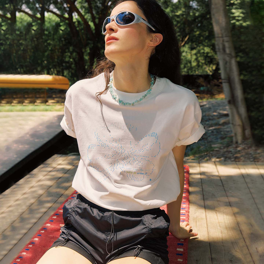 Velvet-Feel Stamen Grain Printed Athletic Tee