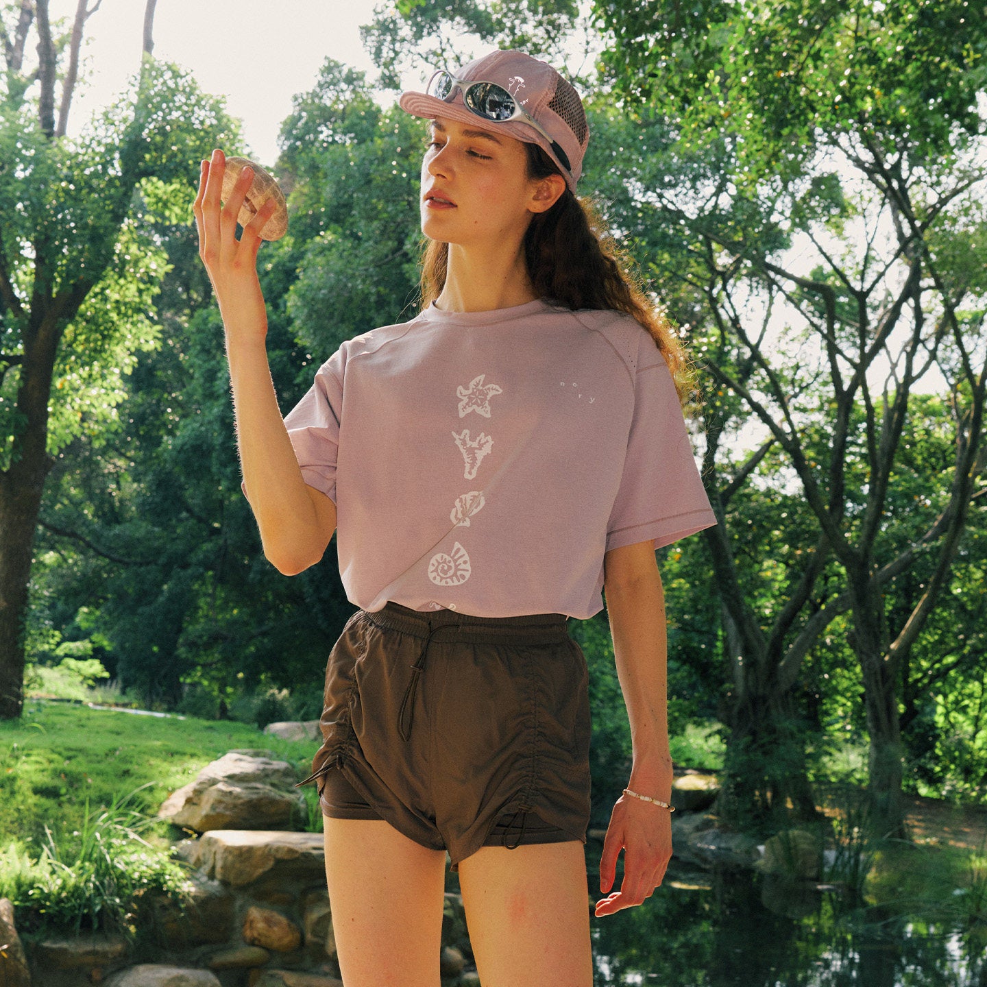 Seaside Island Print Hollow Mesh Cool-Feel Quick Dry Short Sleeve Tee